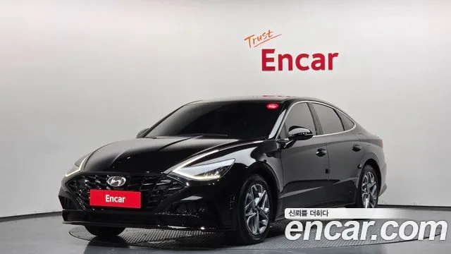 Hyundai Sonata 2022 — photo 1