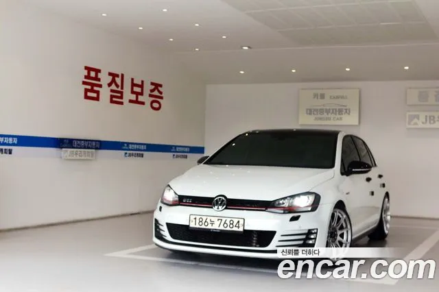 Volkswagen Golf 2014 — photo 1