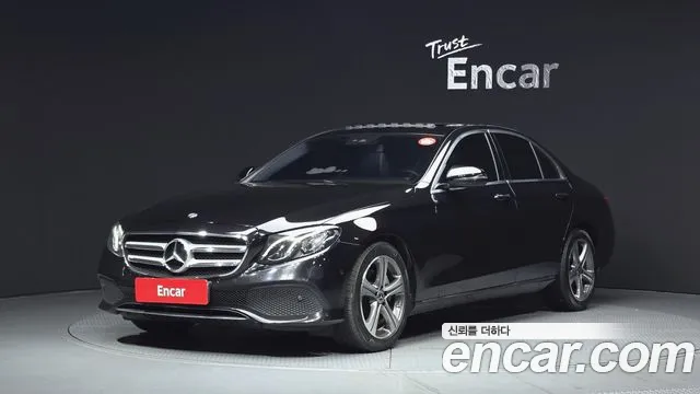 Mercedes-Benz E-Class 2018 — photo 1