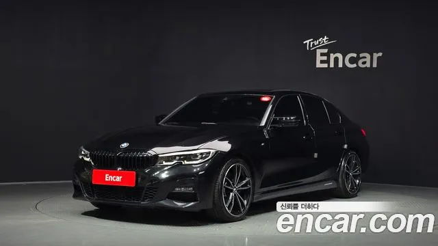 BMW 3-Series 2019 — photo 1