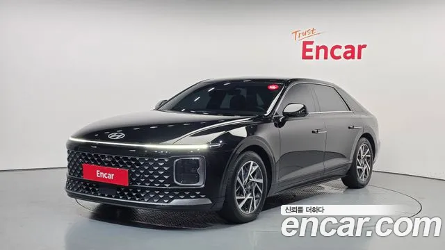 Hyundai Grandeur 2023 — photo 1