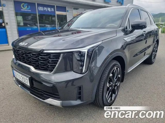 Kia Sorento 2025 — photo 1