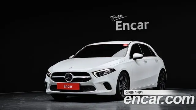 Mercedes-Benz A-Class 2021 — photo 1