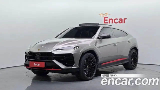 Lamborghini Urus 2025 — photo 1