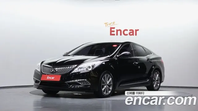 Hyundai Grandeur 2015 — photo 1