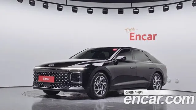Hyundai Grandeur 2023 — photo 1