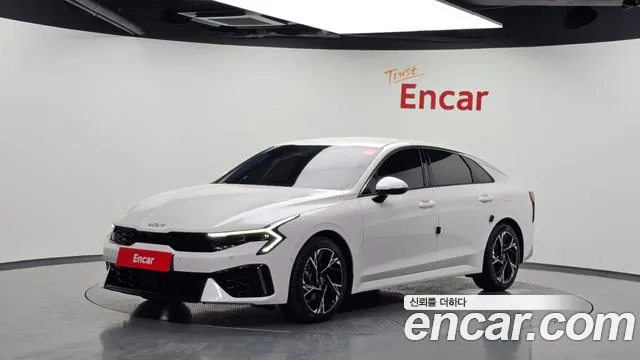 Kia K5 2024 — photo 1