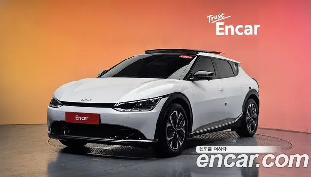 Kia EV6 2022 — photo 1