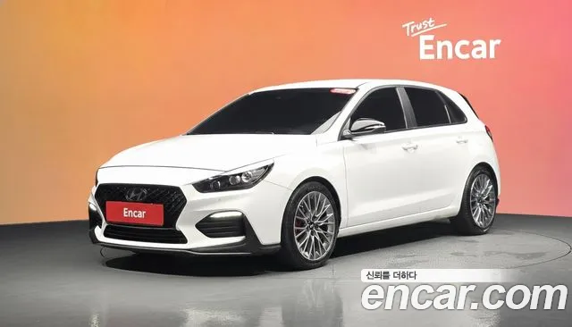 Hyundai i30 2020 — photo 1