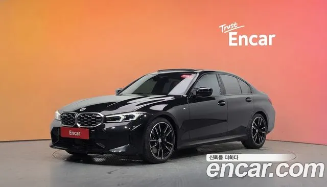 BMW 3-Series 2023 — photo 1
