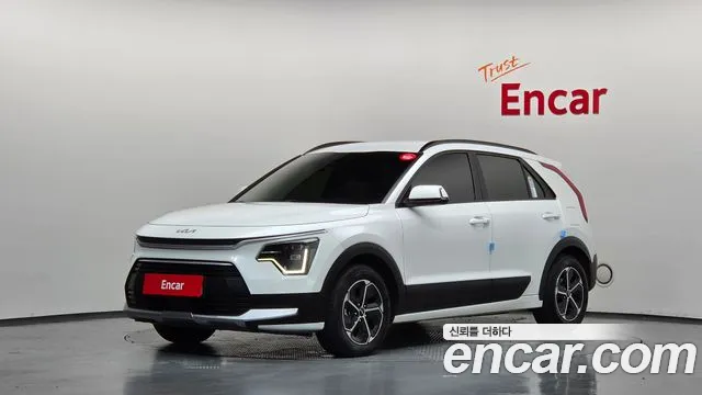 Kia Niro 2026 — photo 1