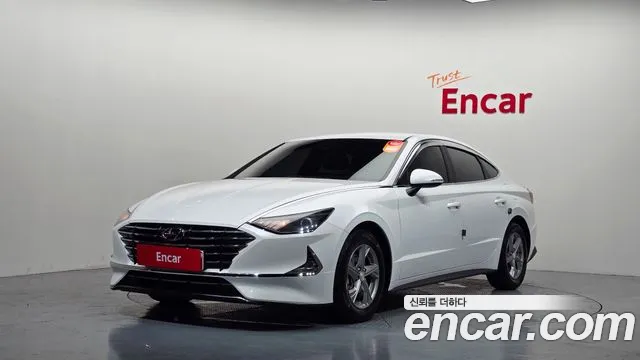 Hyundai Sonata 2022 — photo 1