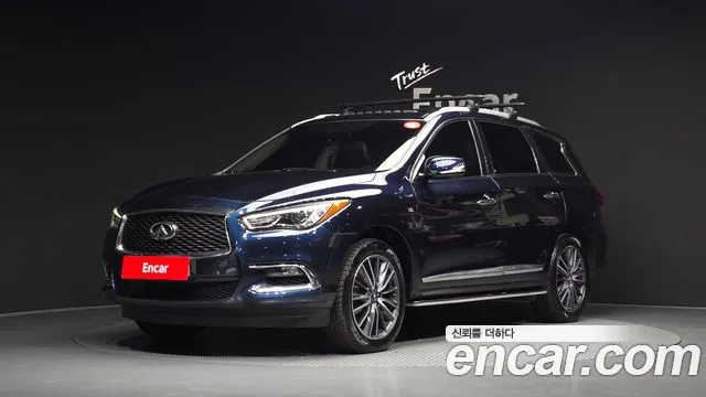 Infiniti QX60 2018 — photo 1