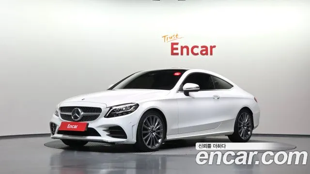 Mercedes-Benz C-Class 2019 — photo 1