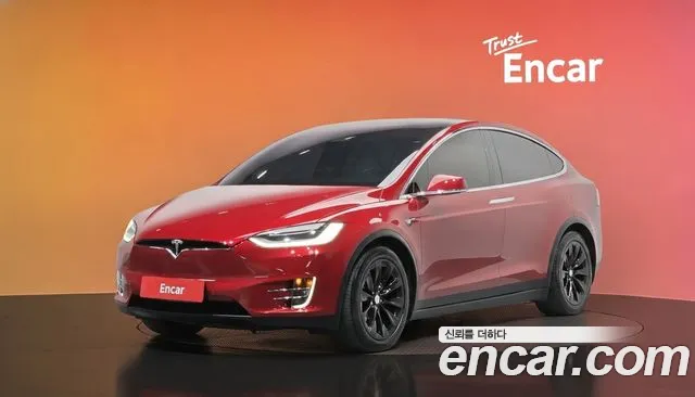 Tesla Model X 2019 — photo 1