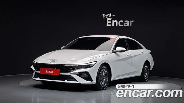 Hyundai AVANTE 2026 — photo 1