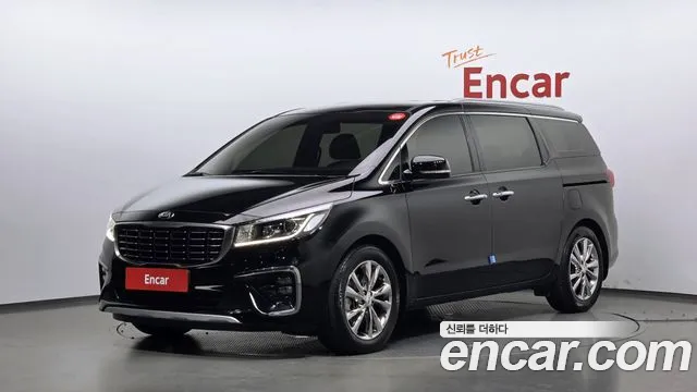 Kia Canival 2019 — photo 1