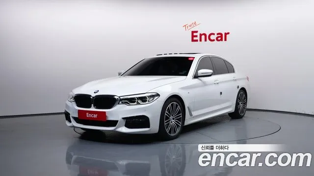 BMW 5-Series 2020 — photo 1