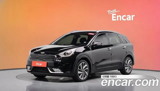 Kia Niro 2017 — photo 1