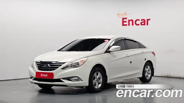Hyundai Sonata 2013 — photo 1