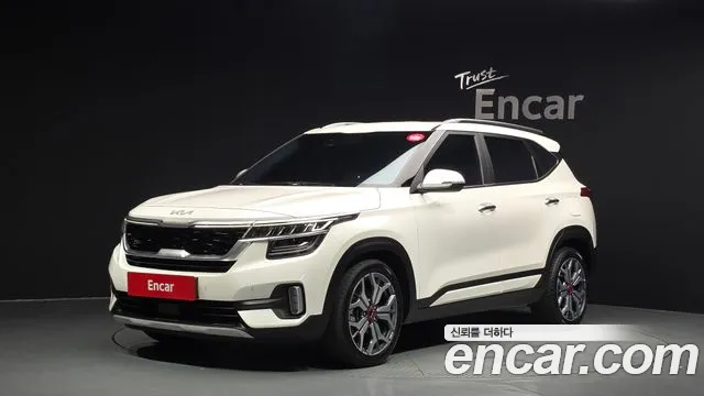Kia Seltos 2023 — photo 1