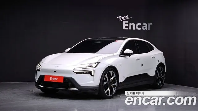 Polestar Polestar 4 2025 — photo 1