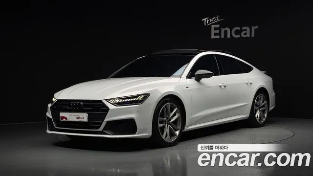 Audi A7 2023 — photo 1