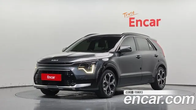 Kia Niro 2022 — photo 1