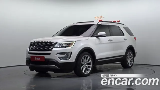 Ford Explorer 2016 — photo 1