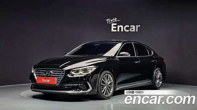 Hyundai Grandeur 2017 — photo 1