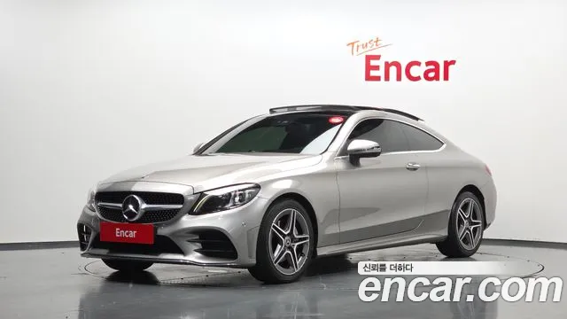 Mercedes-Benz C-Class 2020 — photo 1