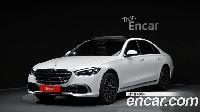 Mercedes-Benz S-Class 2024 — photo 1