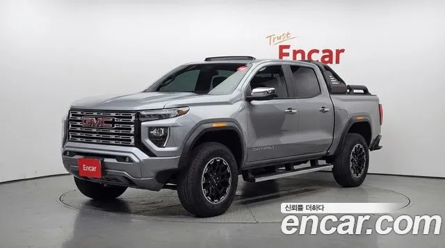 GMC Canyon 2026 — photo 1