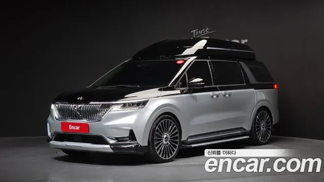Kia Canival 2021 — photo 1