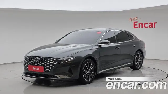 Hyundai Grandeur 2022 — photo 1