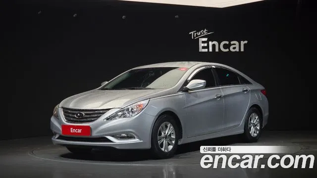Hyundai Sonata 2012 — photo 1
