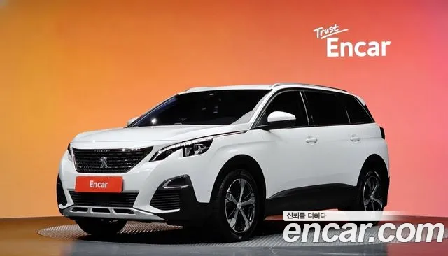 Peugeot 5008 2018 — photo 1