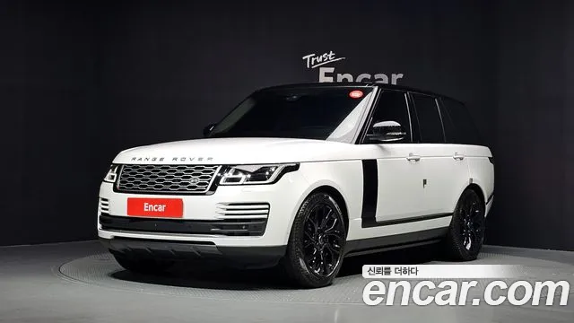 Land Rover Range Rover 2021 — photo 1