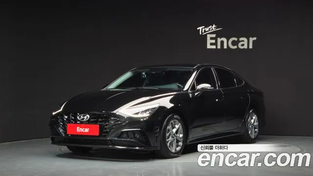 Hyundai Sonata 2022 — photo 1