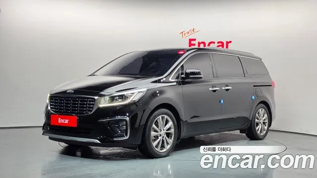 Kia Canival 2019 — photo 1