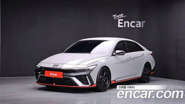 Hyundai AVANTE 2025 — photo 1