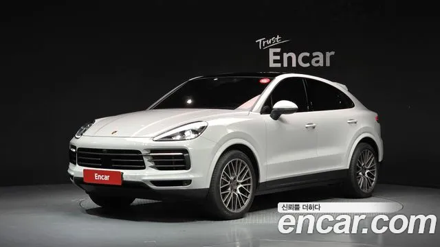Porsche Cayenne 2022 — photo 1