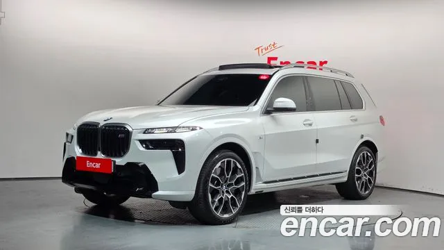 BMW X7 2025 — photo 1