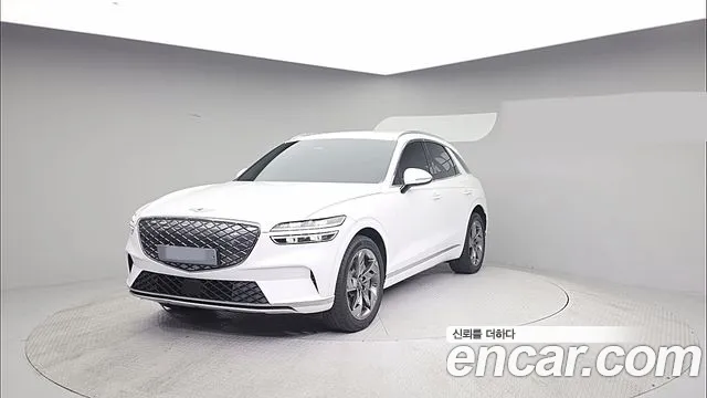 Genesis GV70 2022 — photo 1