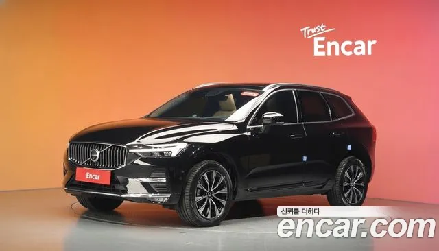 Volvo XC60 2024 — photo 1