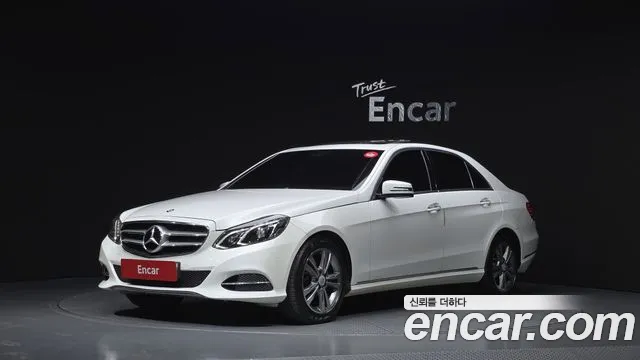 Mercedes-Benz E-Class 2014 — photo 1