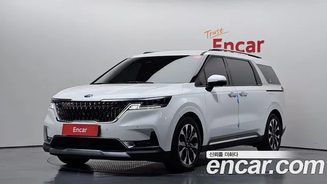 Kia Canival 2021 — photo 1