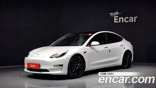Tesla Model 3 2021 — photo 1