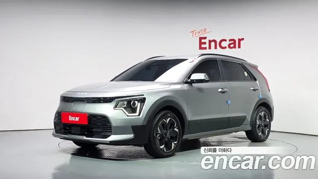 Kia Niro 2024 — photo 1