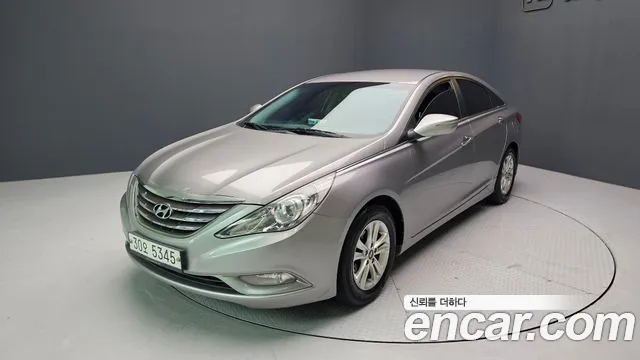 Hyundai Sonata 2012 — photo 1
